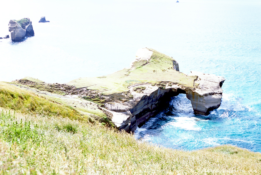 tunnel beach