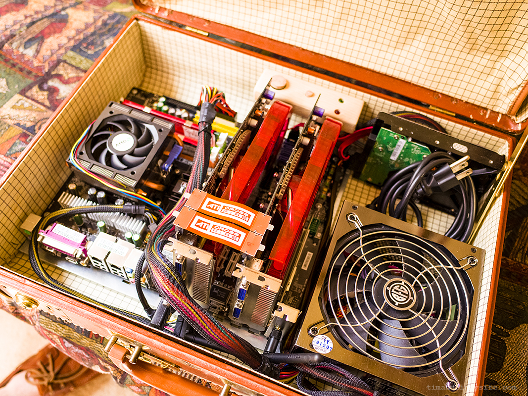 emulator suitcase
